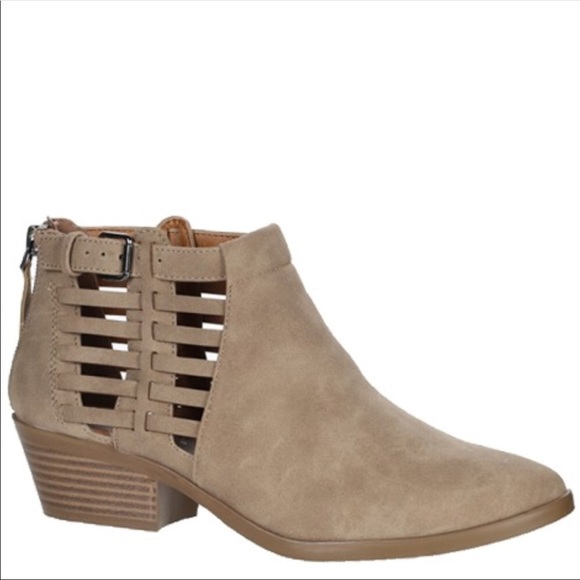 Chic Taupe Cutout Sides Low Heel Ankle Booties - Picture 8 of 8